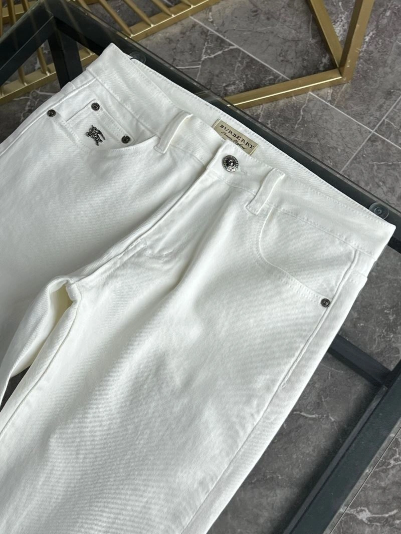 WeatherProof Burberry Jeans 102875