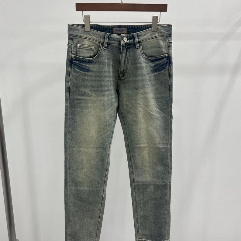 Burberry Jeans Elegant 102794