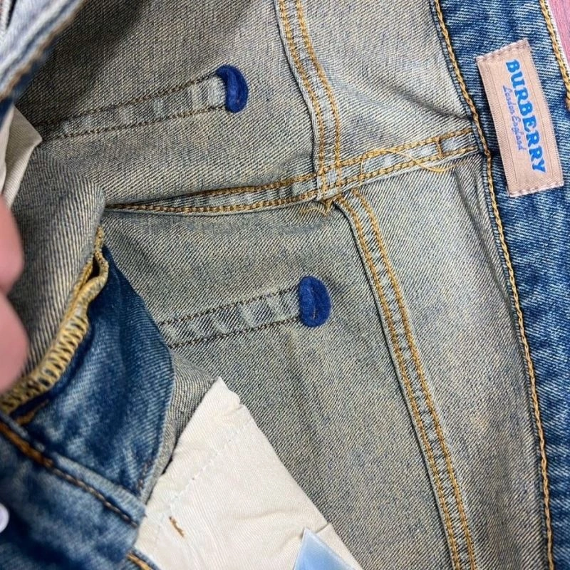 Burberry Jeans Elegant 102794