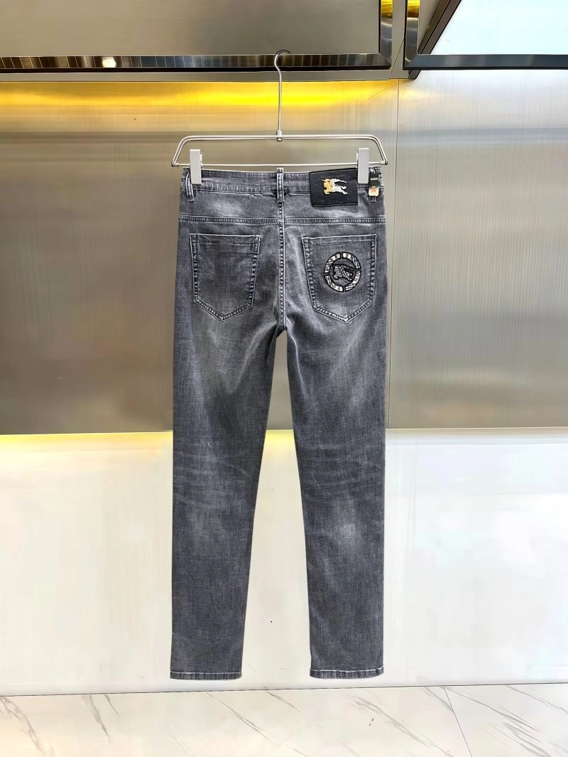 Comfortable Burberry Jeans 102811