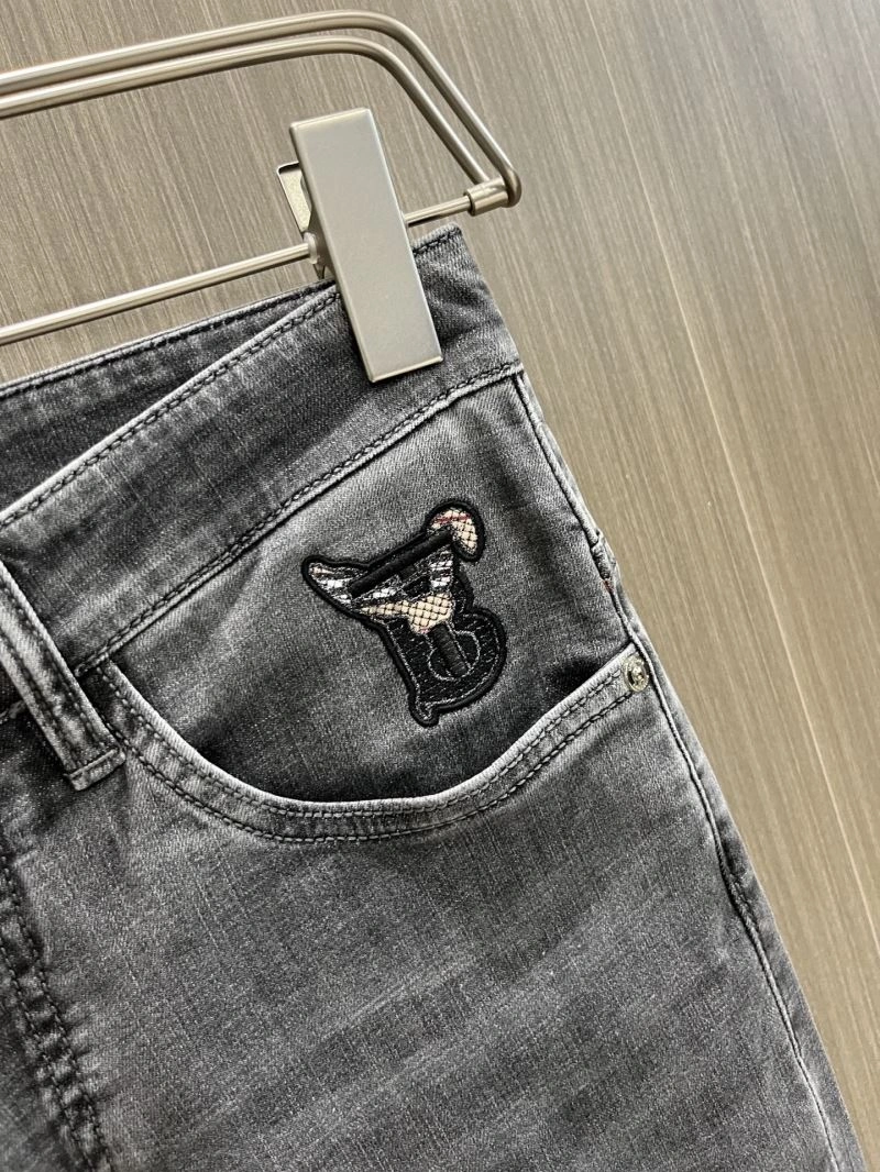 Comfortable Burberry Jeans 102811