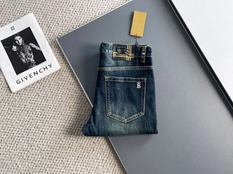 UrbanStyle Burberry Jeans 102322