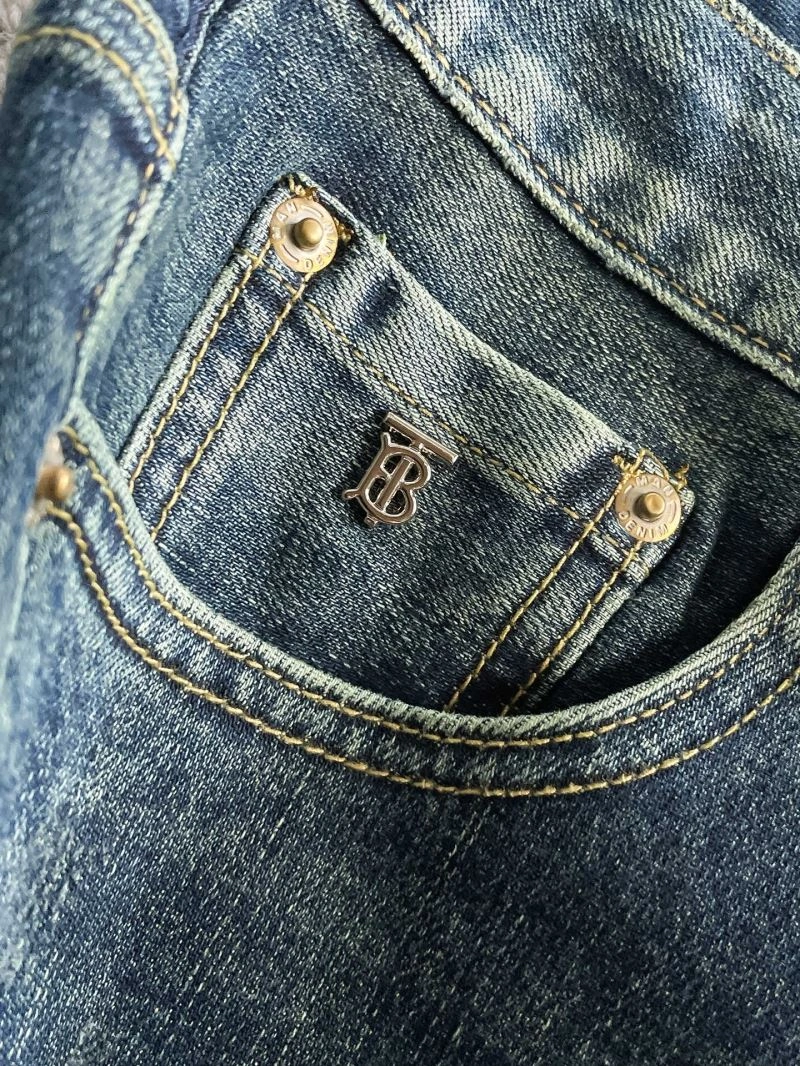 UrbanStyle Burberry Jeans 102322