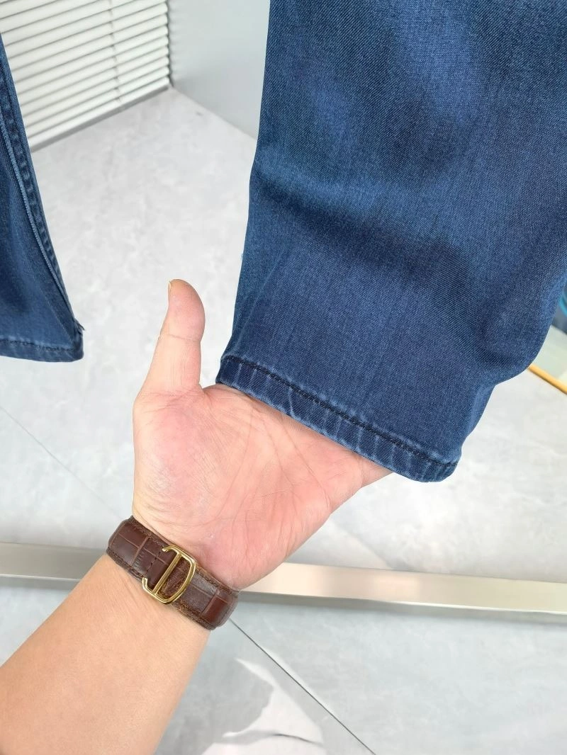 Burberry Jeans Elegant 102321