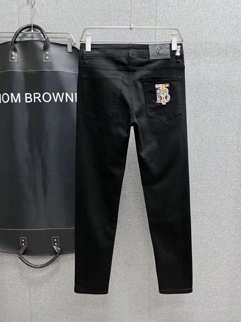 Tailored Burberry Jeans 102310