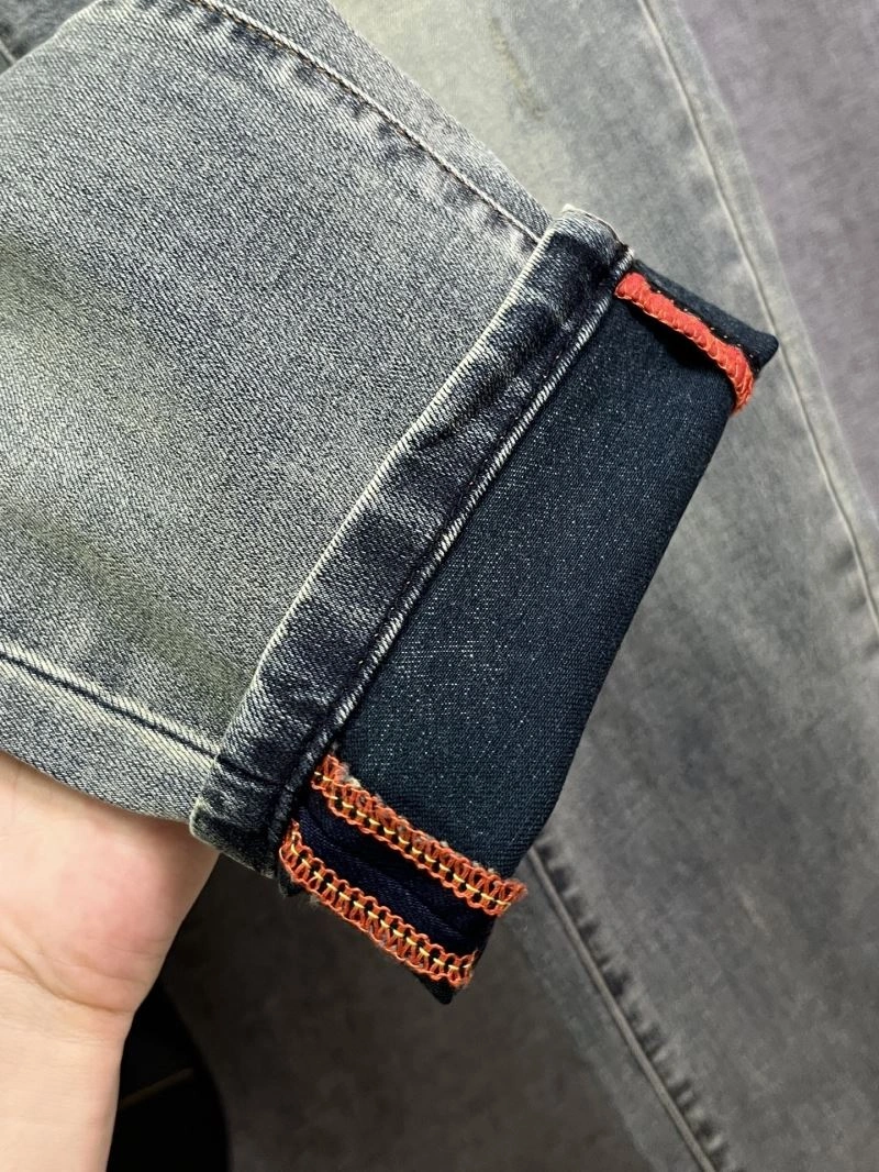 Cozy Burberry Jeans 102309