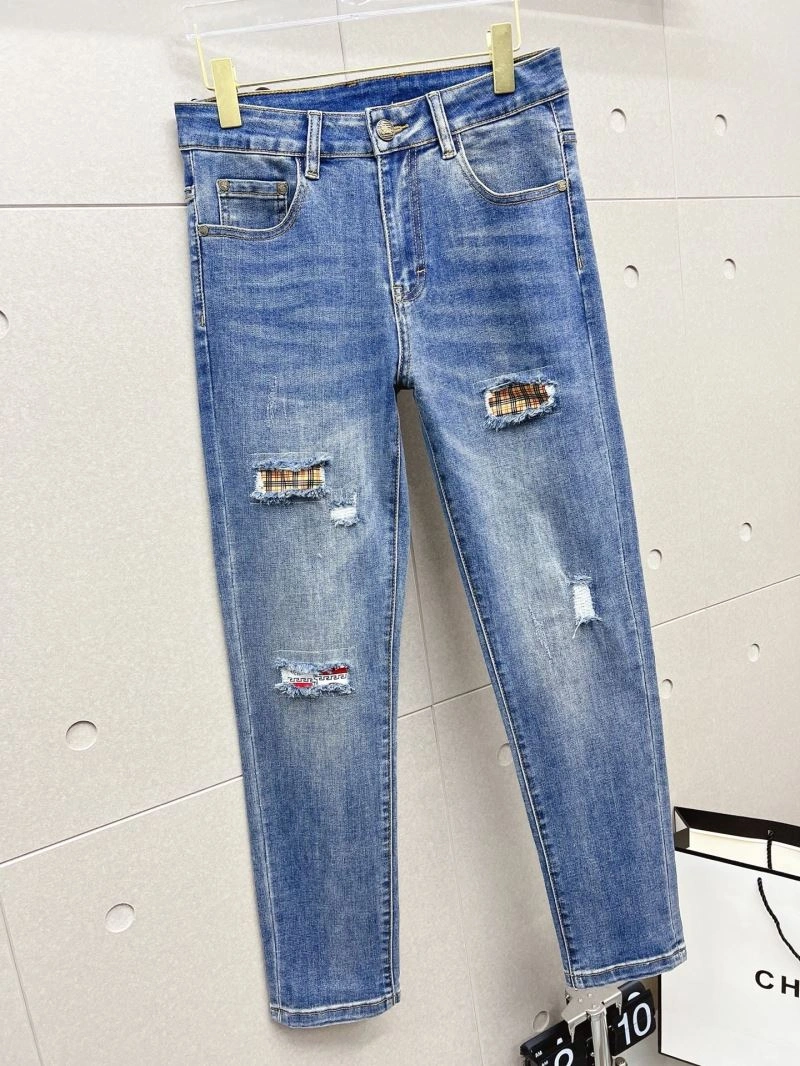 TechFriendly Burberry Jeans 102305