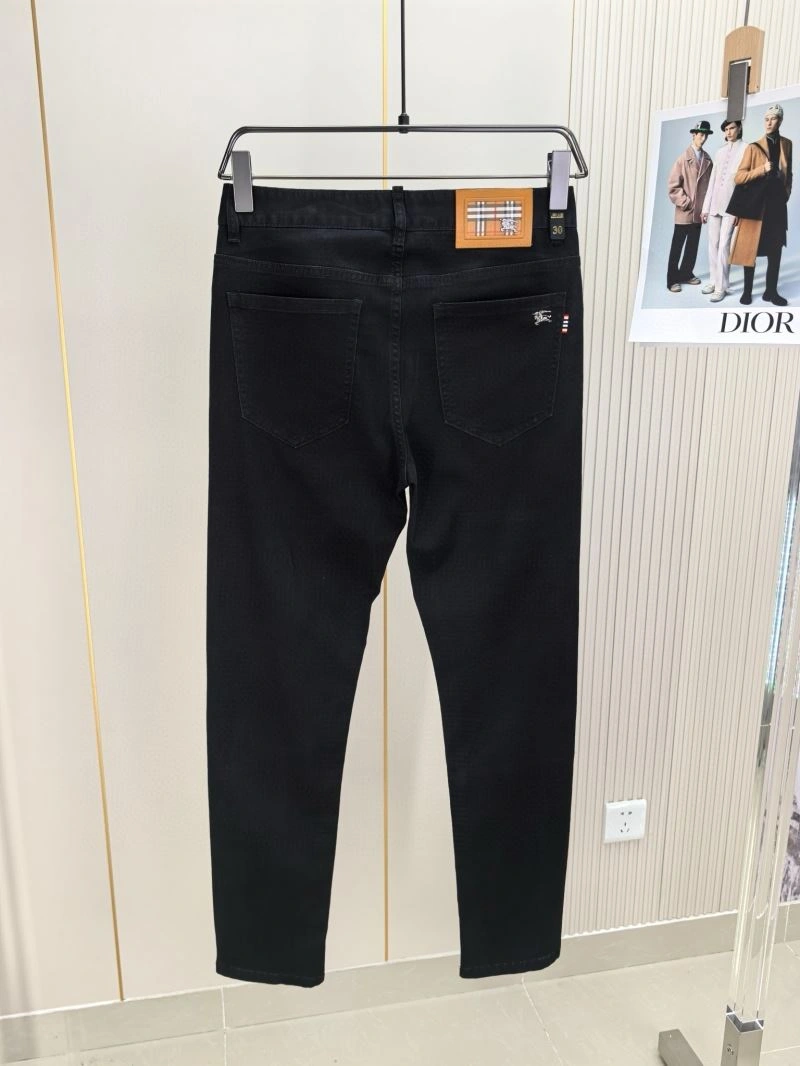 Breathable Burberry Jeans 102307