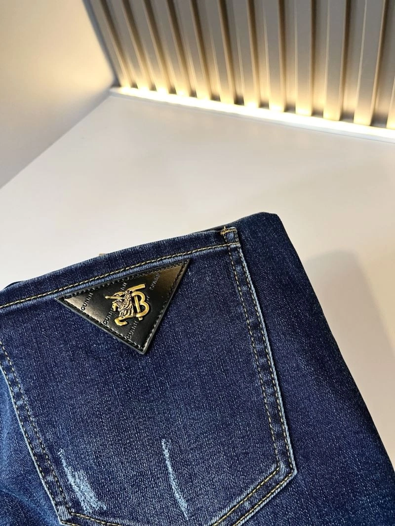Burberry Jeans WaterResistant 102301