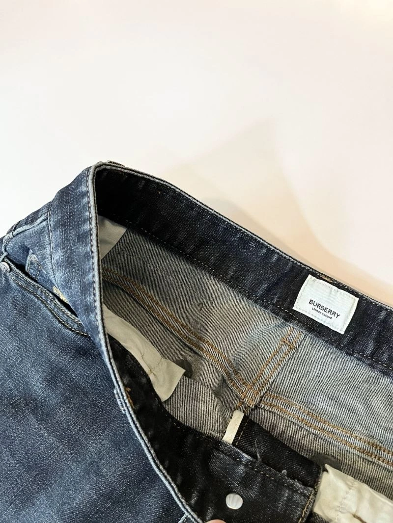 Comfortable Burberry Jeans 102306