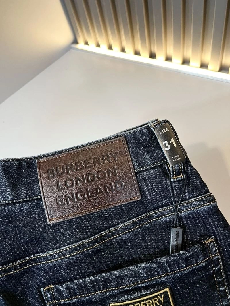 Comfortable Burberry Jeans 102306