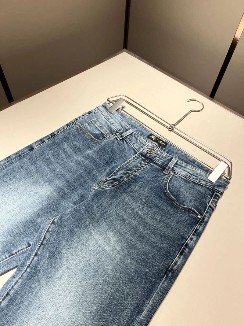 Timeless Burberry Jeans 102314