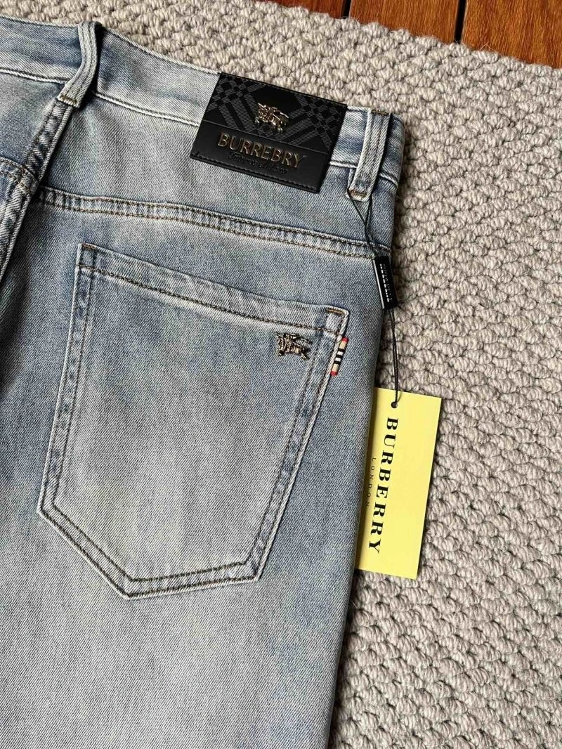 DailyWear Burberry Jeans 101818