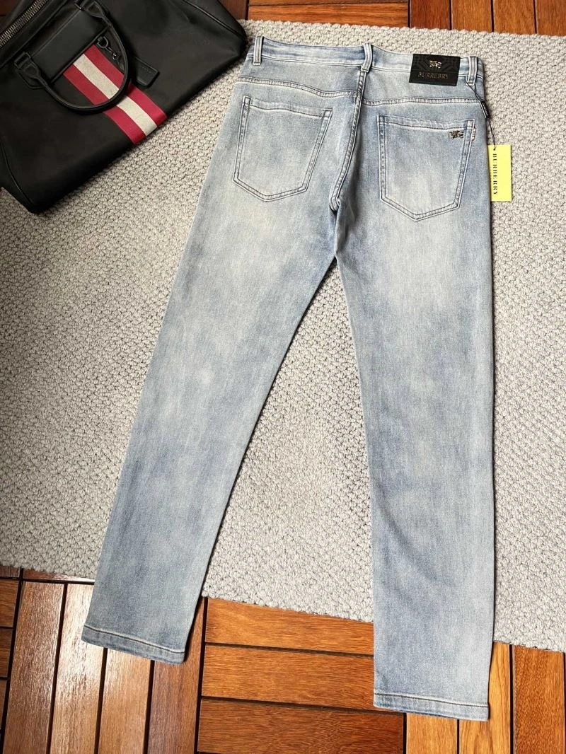 DailyWear Burberry Jeans 101818