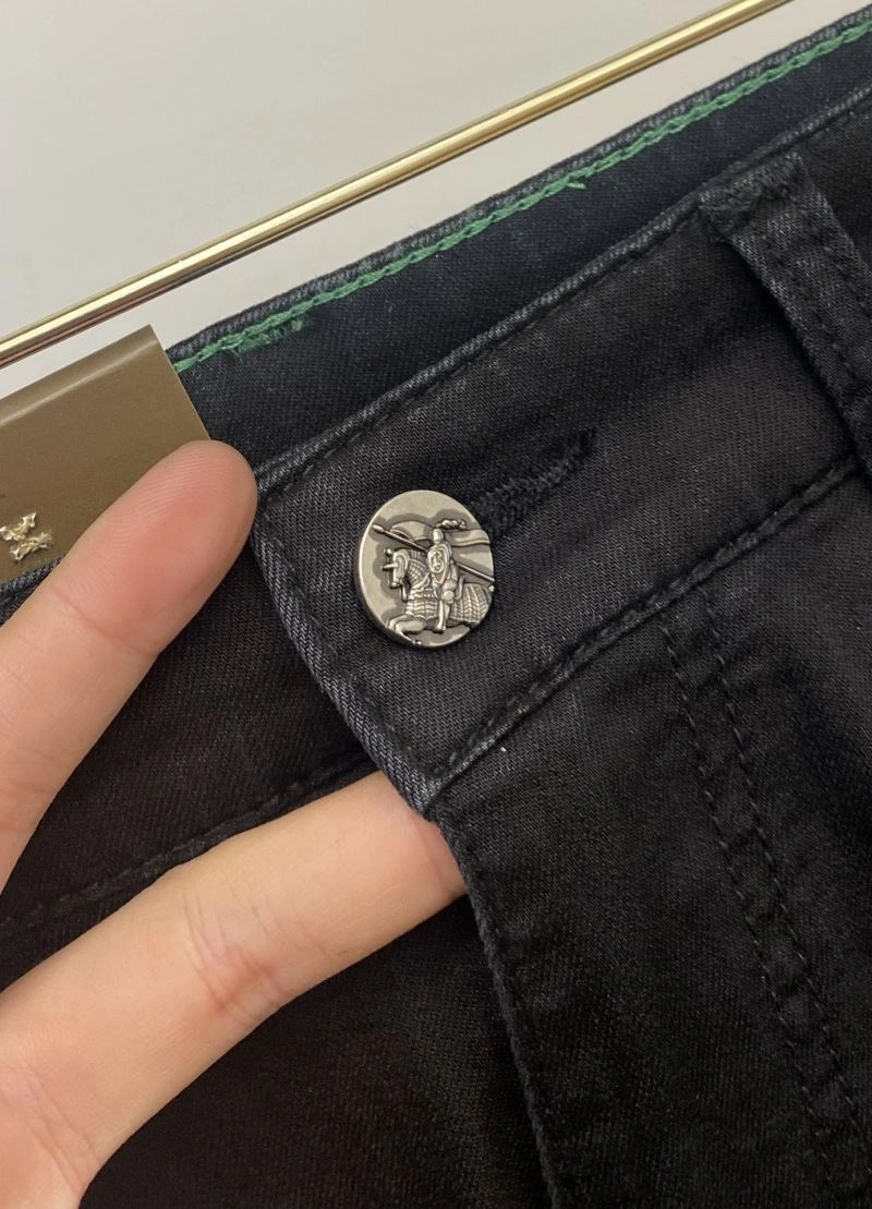 WeatherProof Burberry Jeans 101816
