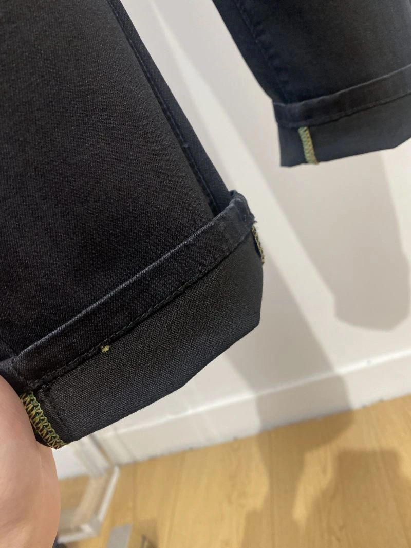 WeatherProof Burberry Jeans 101816