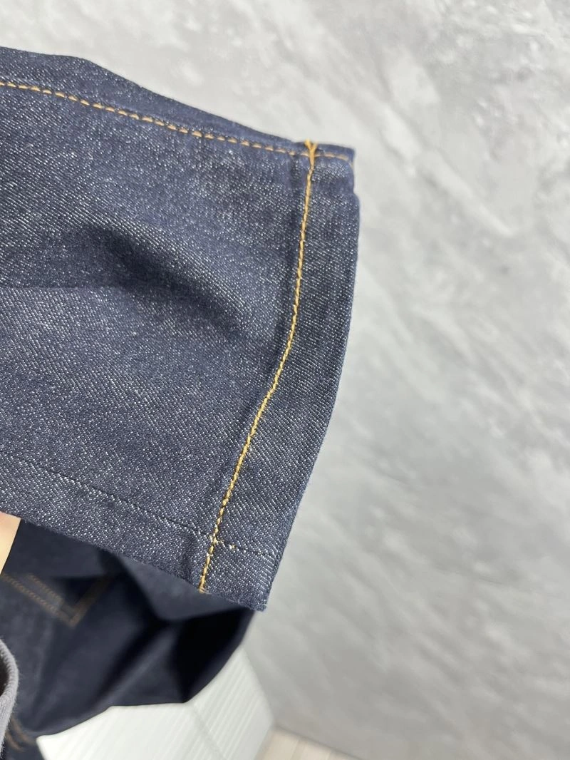StreetReady Burberry Jeans 101817