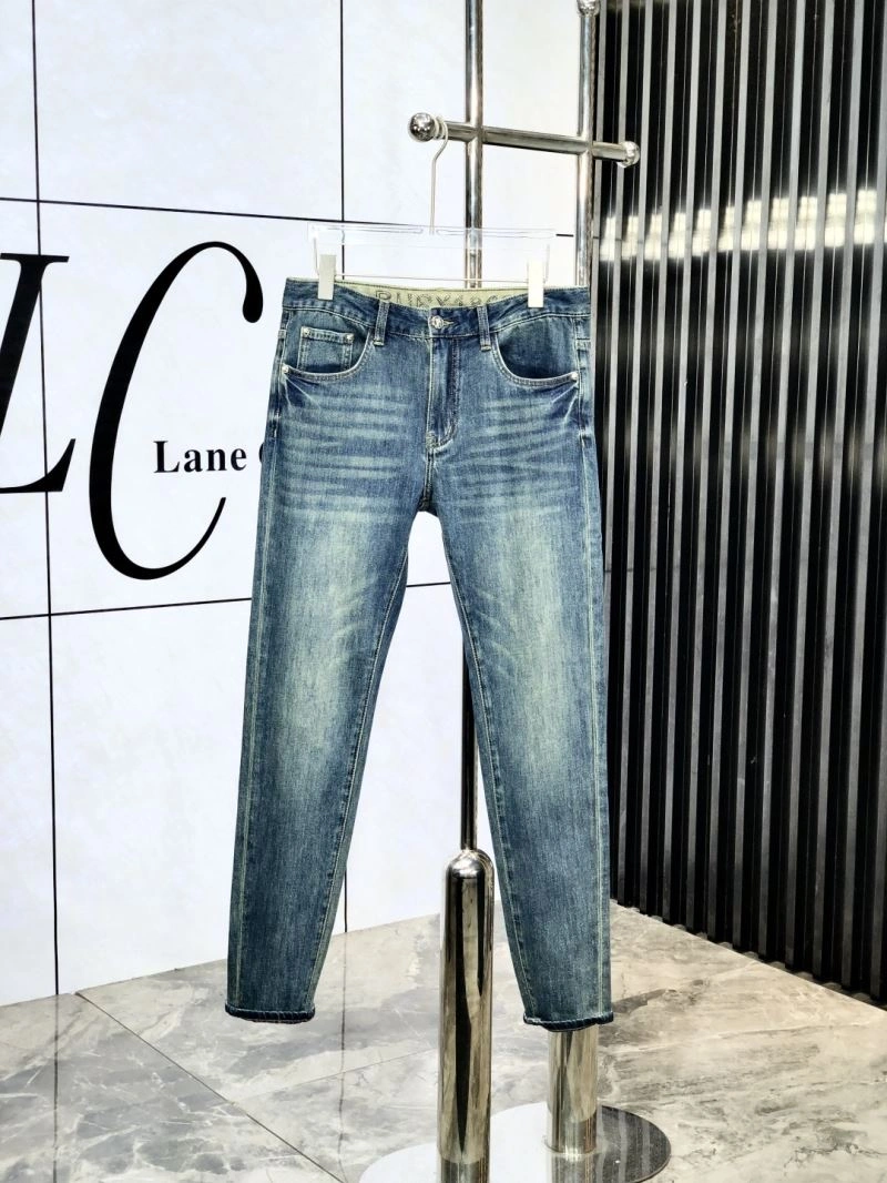 Elegant Burberry Jeans 101813