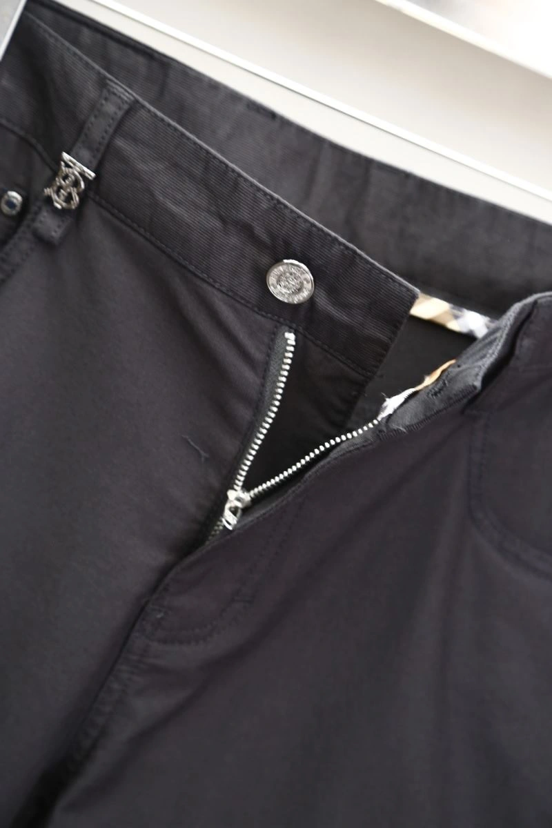 Burberry Jeans Versatile 101810