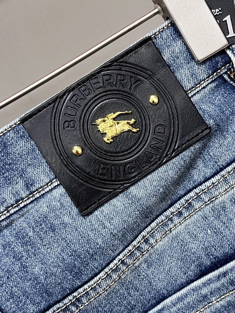 Tailored Burberry Jeans 101798