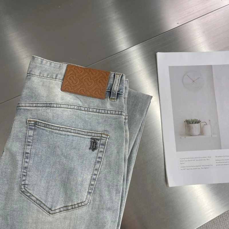 ModernLook Burberry Jeans 101787