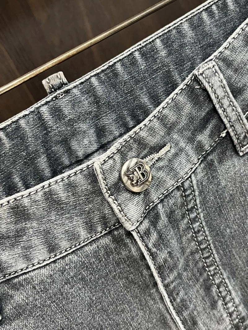 Burberry Jeans Sporty 101779