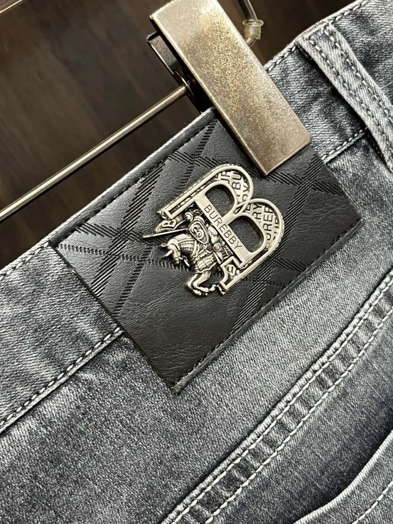 Burberry Jeans Sporty 101779