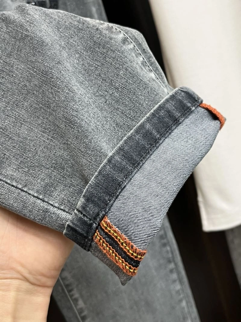 Burberry Jeans Sporty 101779
