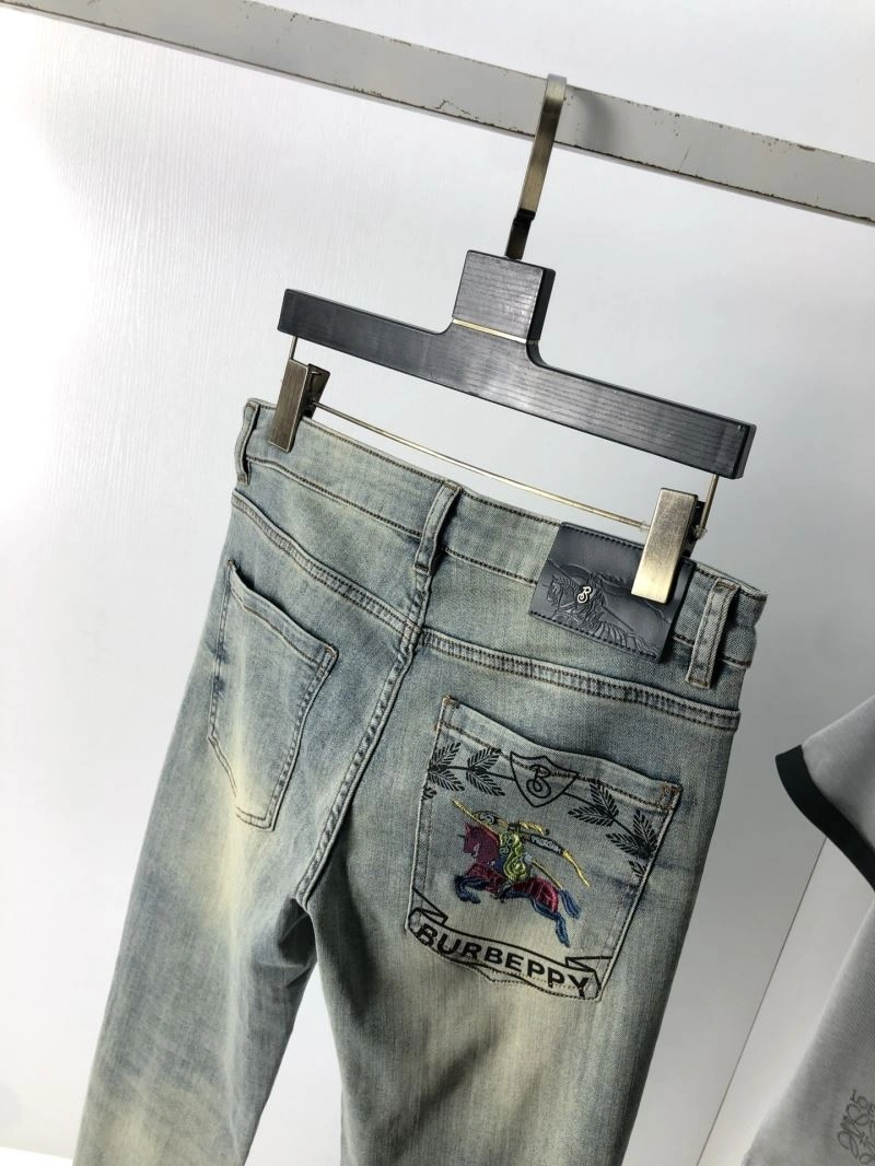 Timeless Burberry Jeans 101778