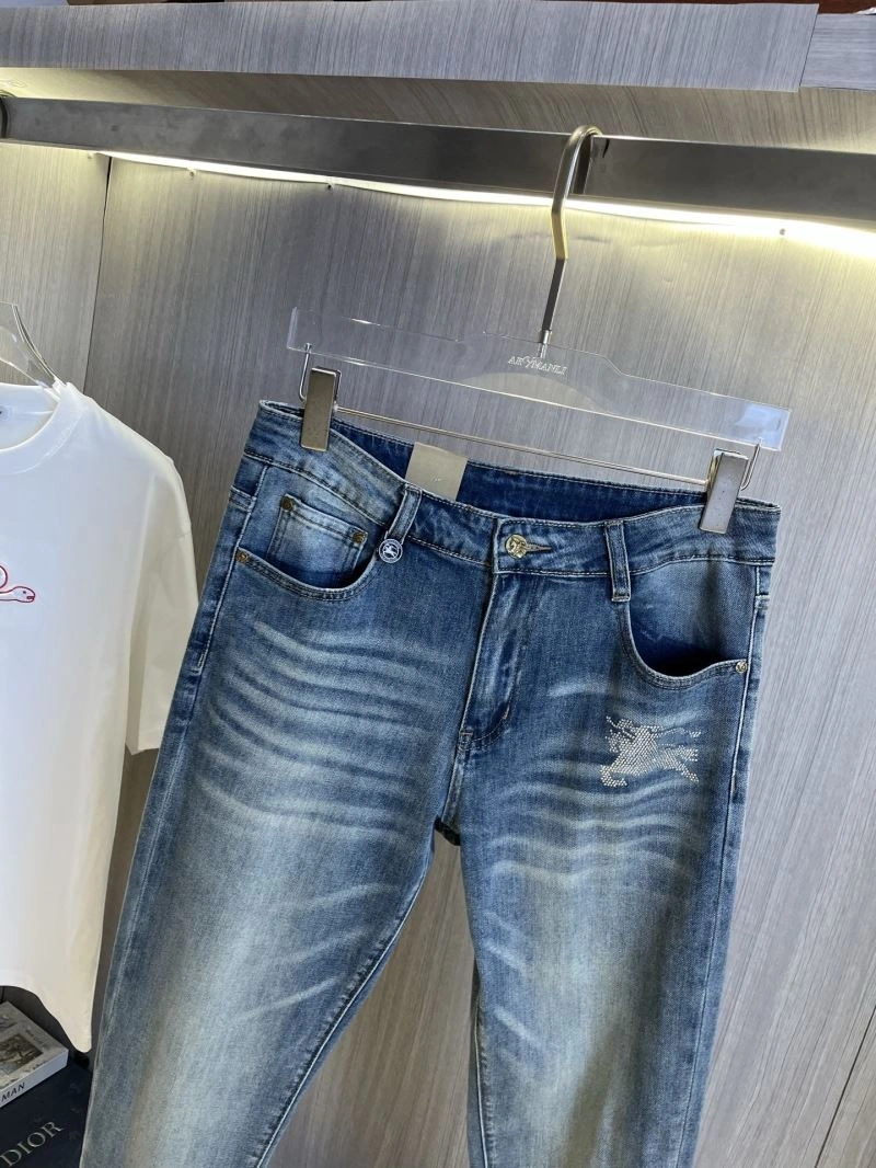 Versatile Burberry Jeans 101345