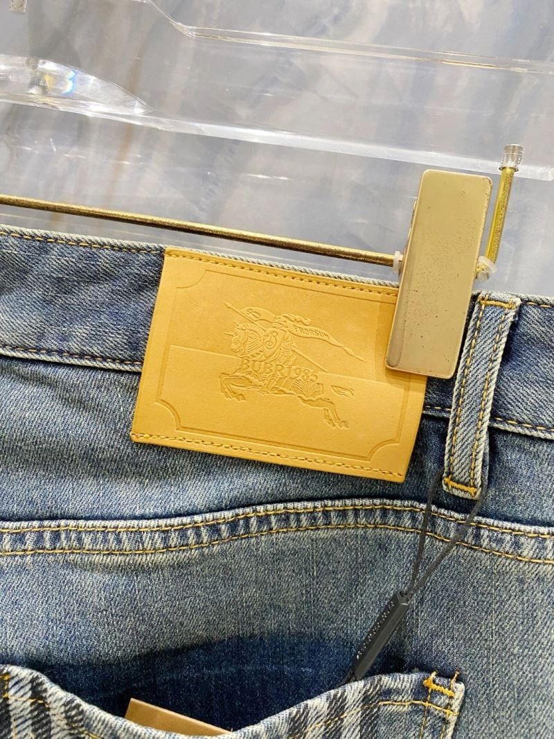 Burberry Jeans UrbanChic 101307