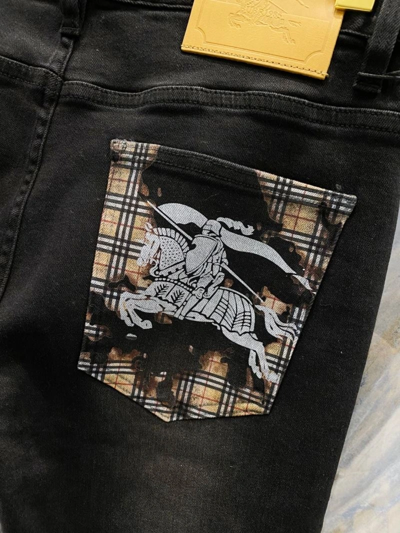 TimelessDesign Burberry Jeans 101305