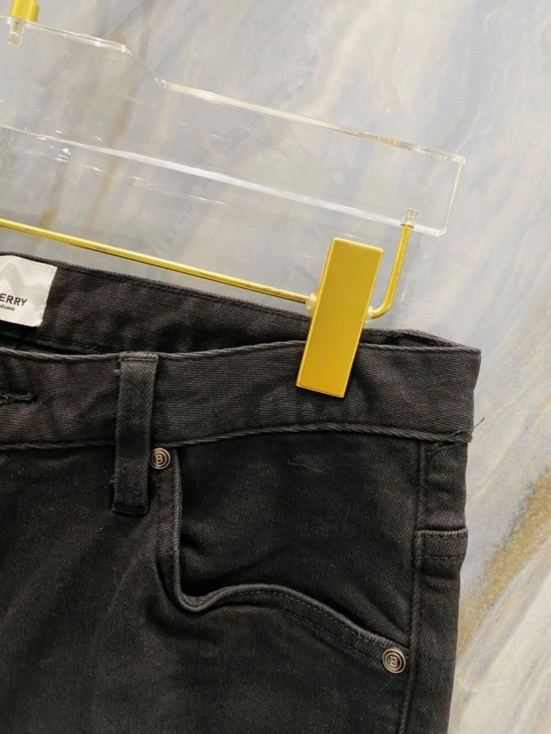 TimelessDesign Burberry Jeans 101305