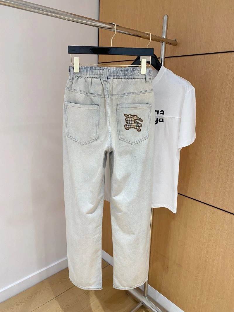 UrbanChic Burberry Jeans 101301