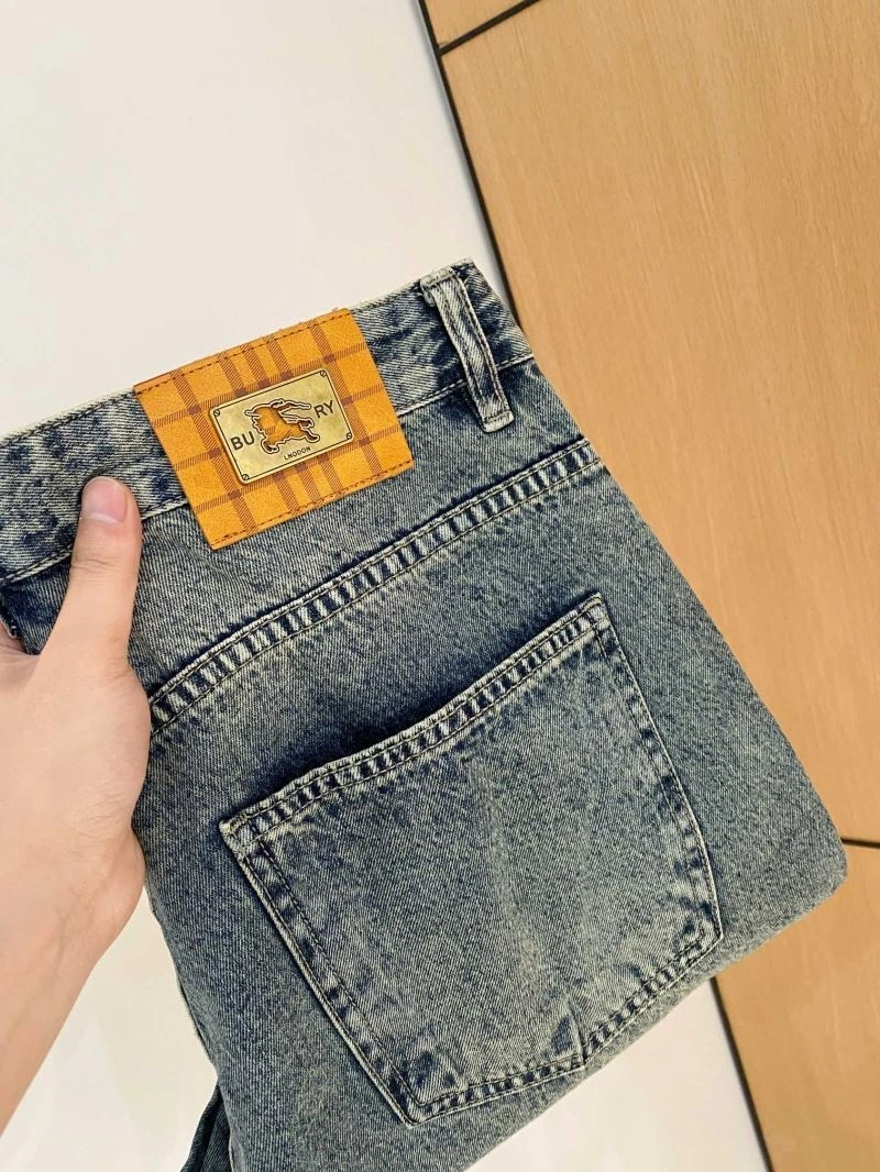 FashionForward Burberry Jeans 101302