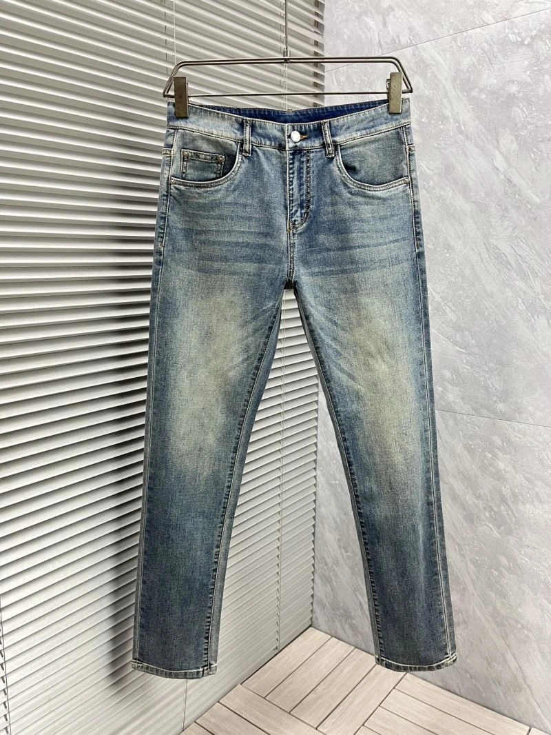 Effortless Burberry Jeans 101288