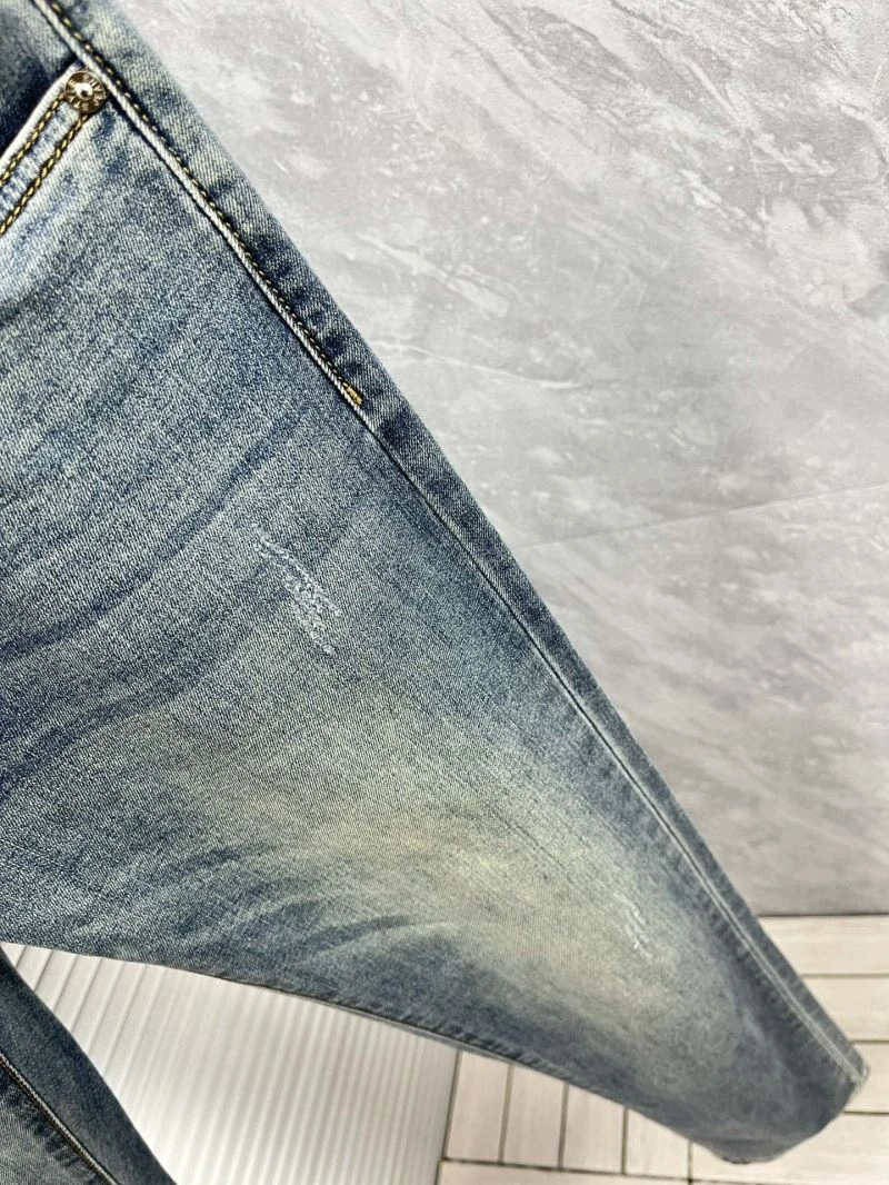 Effortless Burberry Jeans 101288