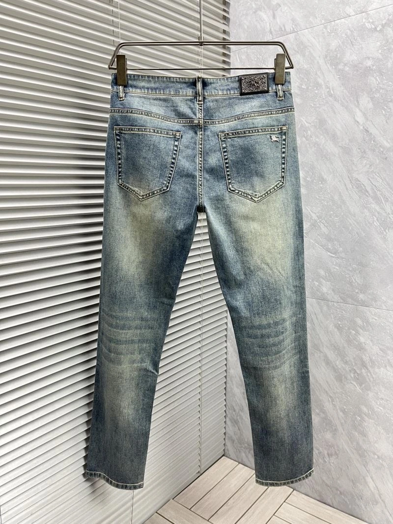 Effortless Burberry Jeans 101288