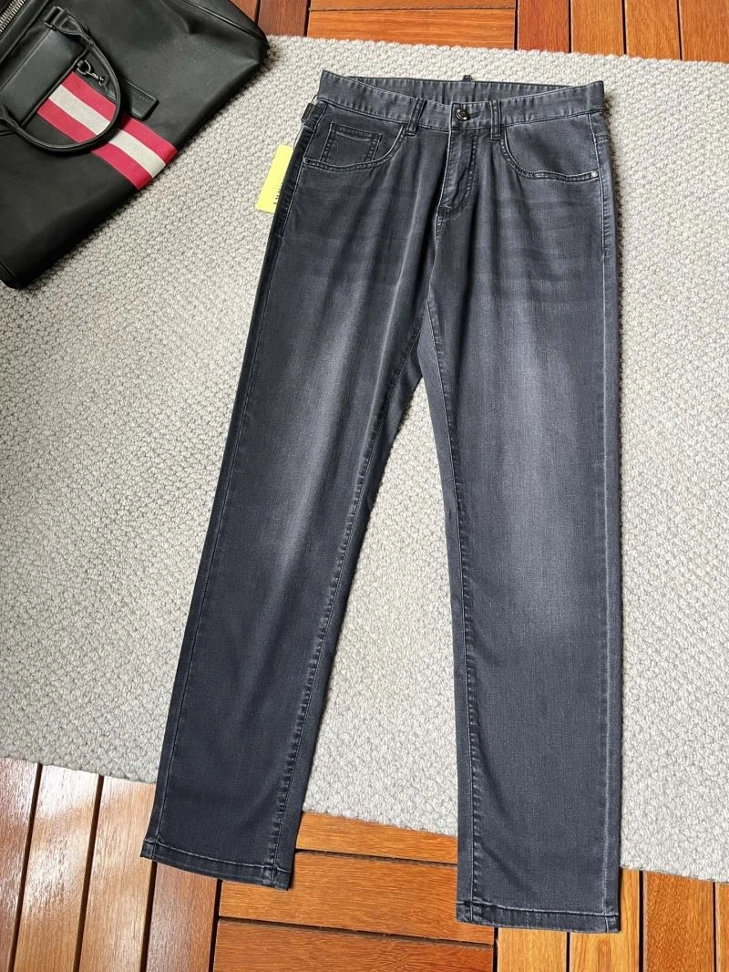 Reliable Burberry Jeans 101351