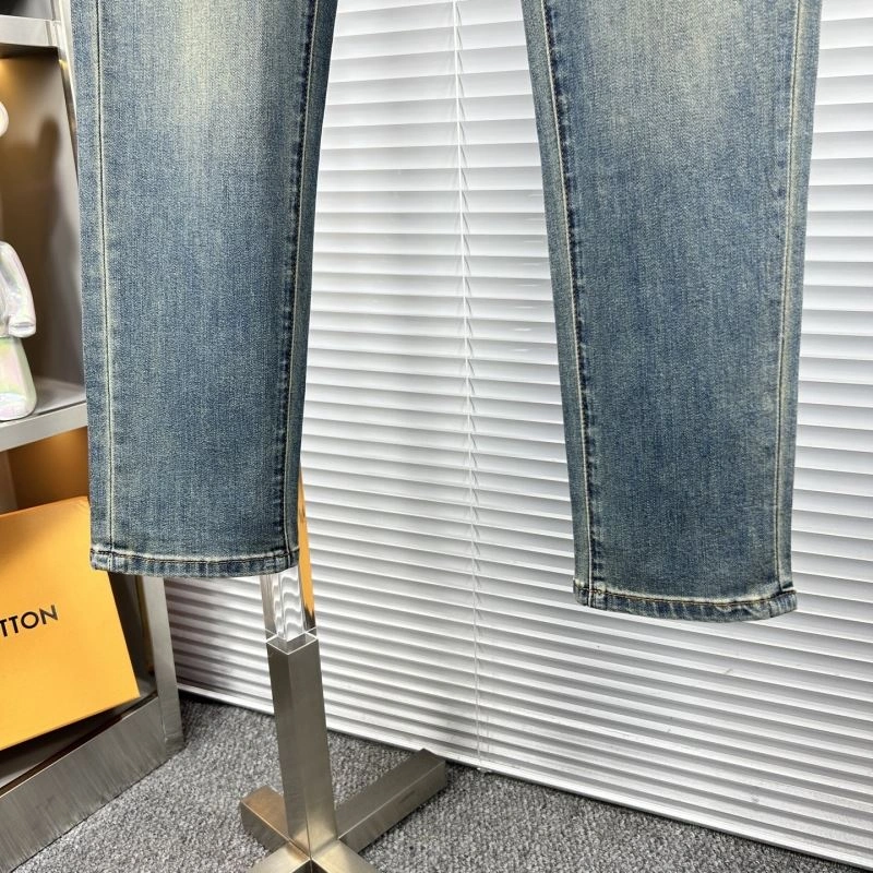 Burberry Jeans Chic 101316