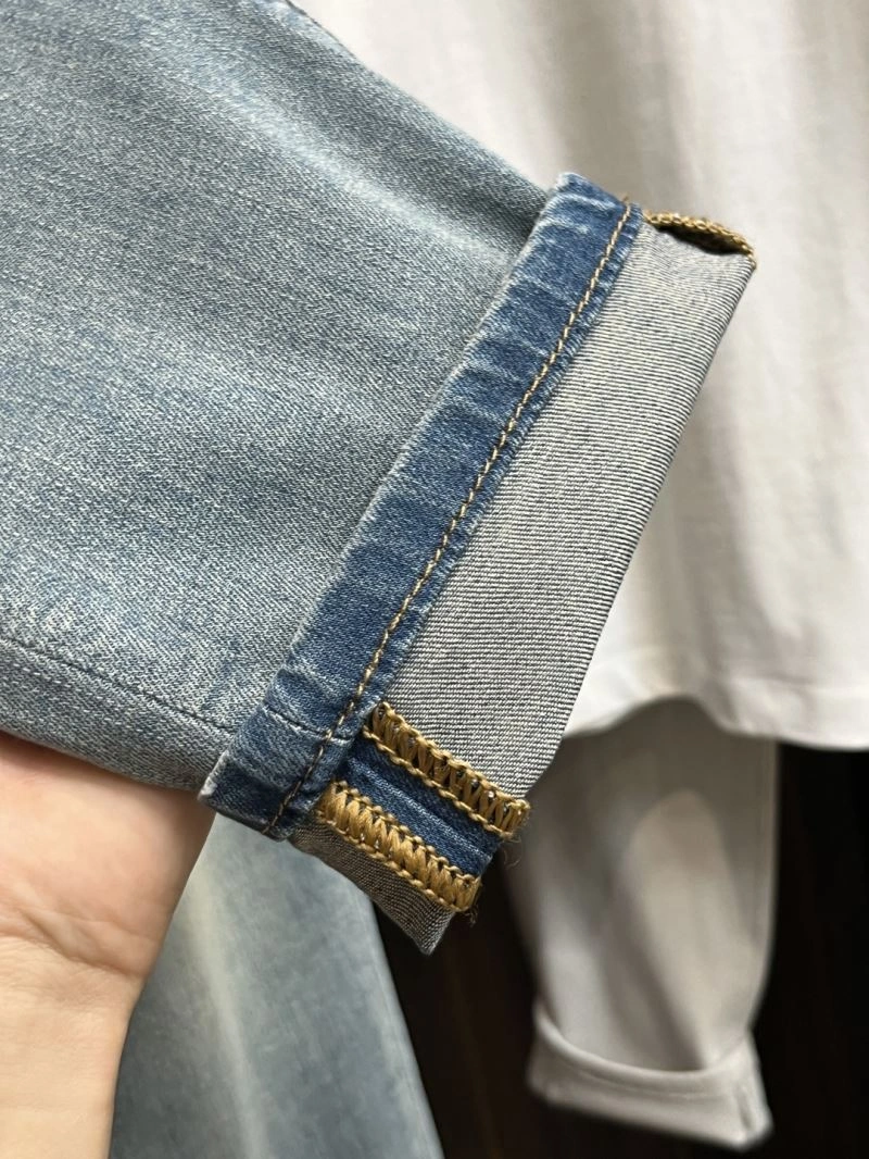 Effortless Burberry Jeans 101314