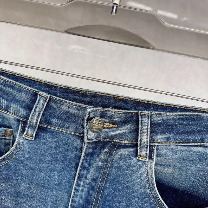 Burberry Jeans TravelReady 101269