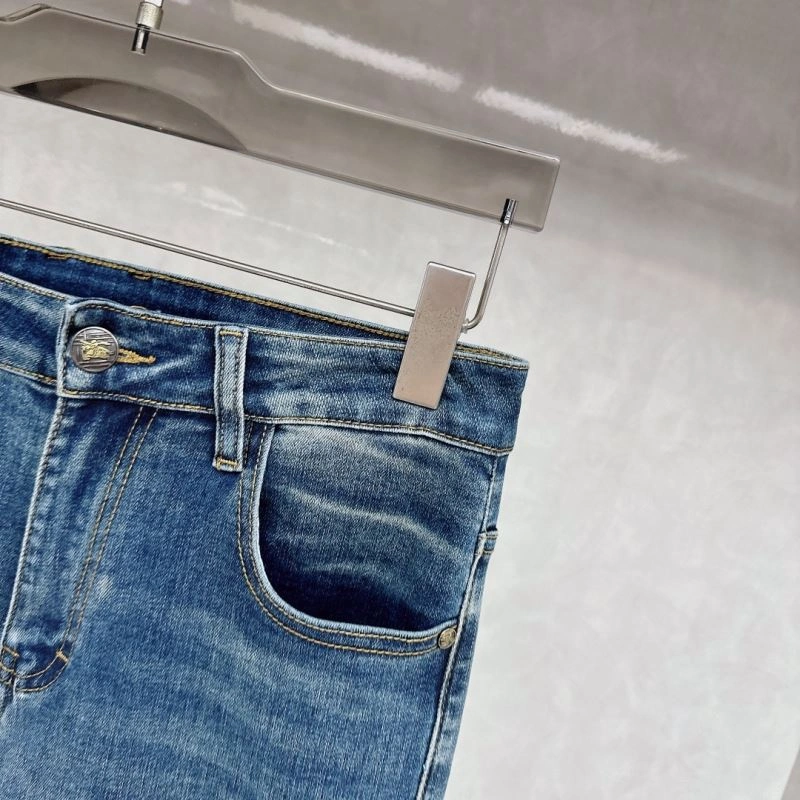 WeatherProof Burberry Jeans 101267