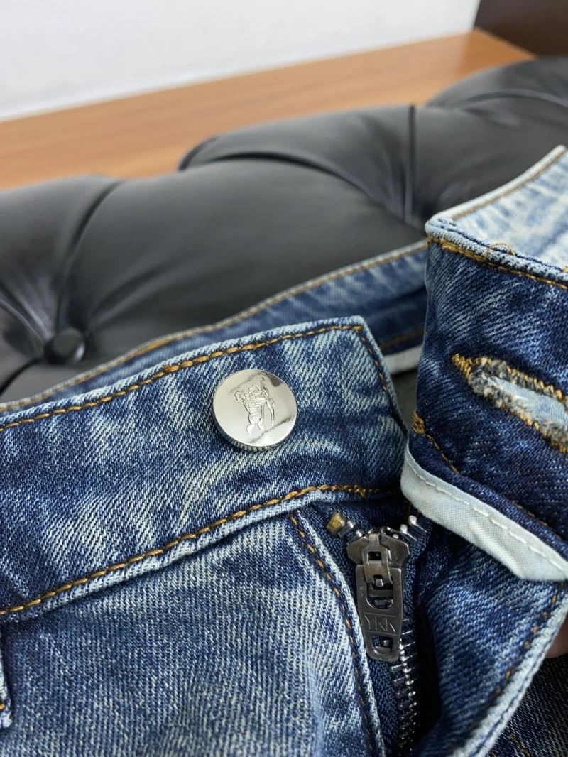 Burberry Jeans Unisex 101250