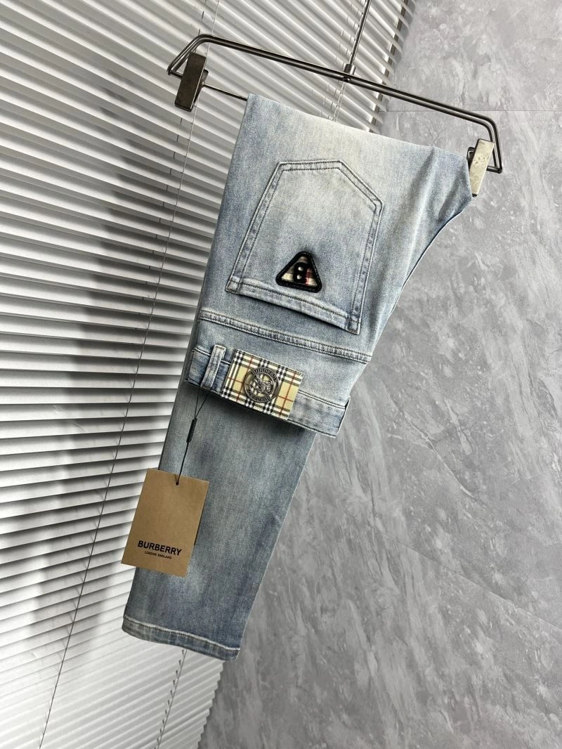 Fashionable Burberry Jeans 101258