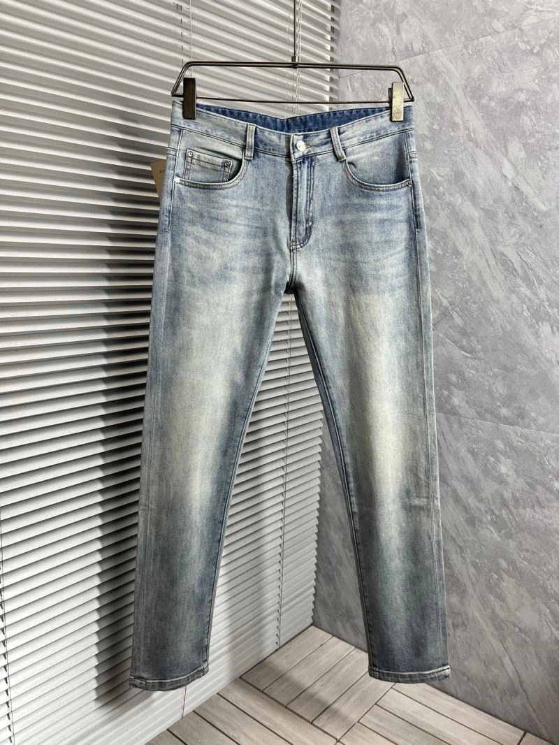 Fashionable Burberry Jeans 101258