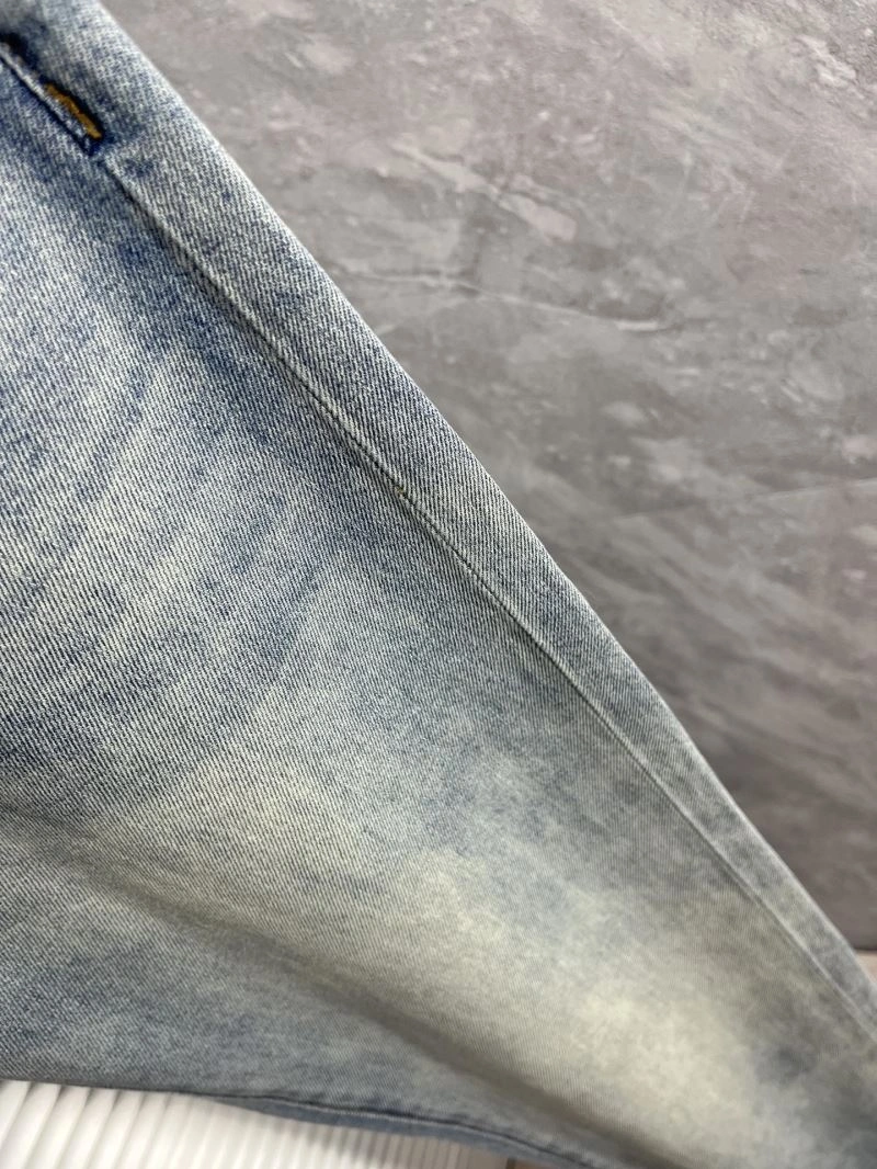 Fashionable Burberry Jeans 101258