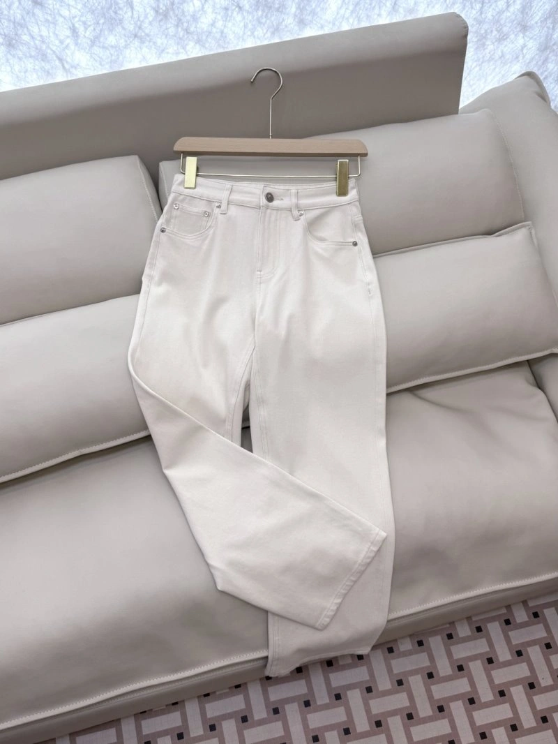 EyeCatching Burberry Jeans 99265