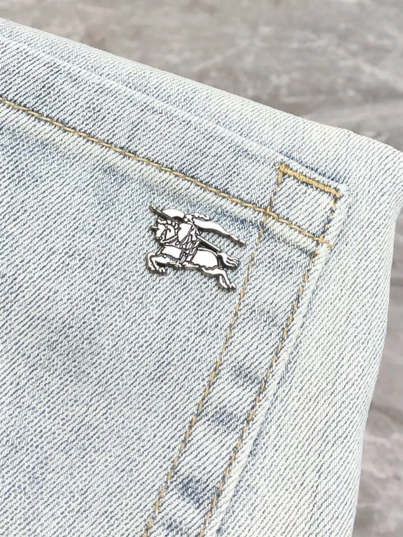 Burberry Jeans WellDesigned 100817
