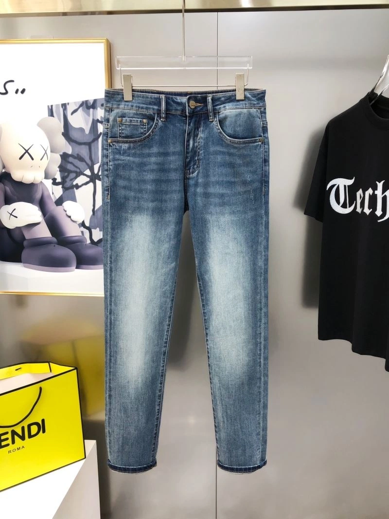 Unique Burberry Jeans 100850